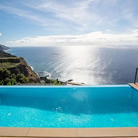 公寓 Marina View - Pool & Stunning Ocean View *
