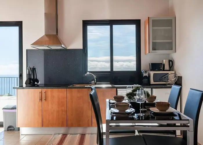 Apartmán Marina View - Pool & Stunning Ocean View Calheta (Madeira)