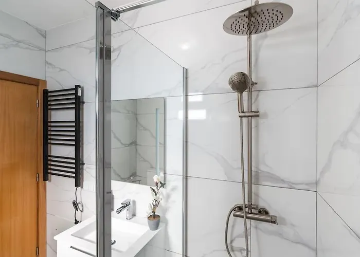 Apartmán Marina View - Pool & Stunning Ocean View